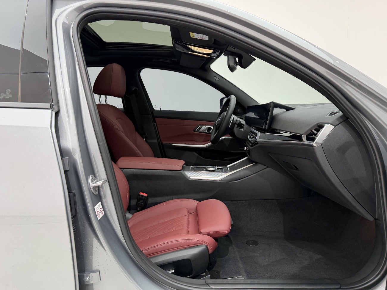 BMW 325i 2023