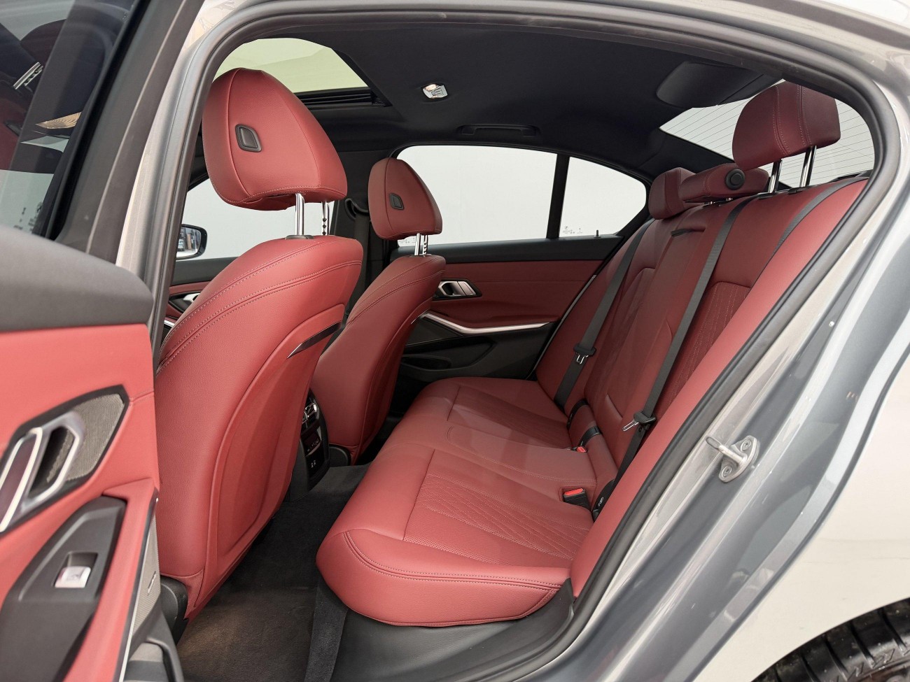 BMW 325i 2023
