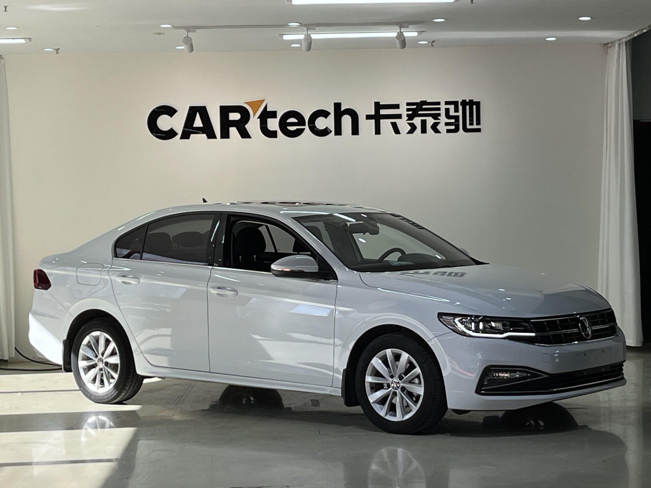 Volkswagen Bora 2021