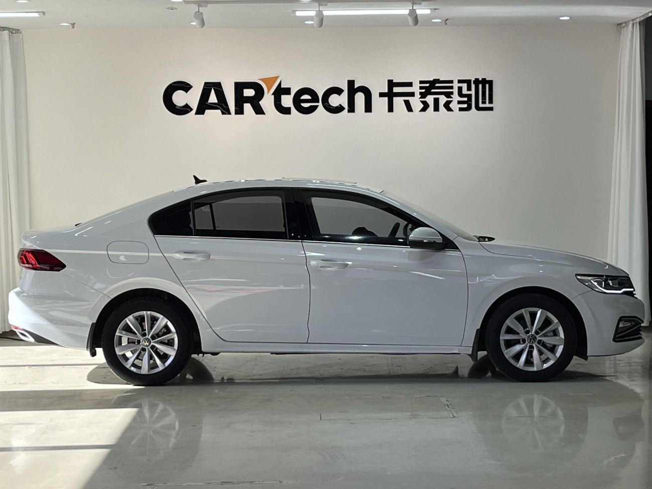 Volkswagen Bora 2021