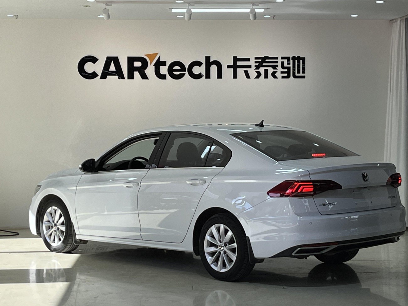 Volkswagen Bora 2021