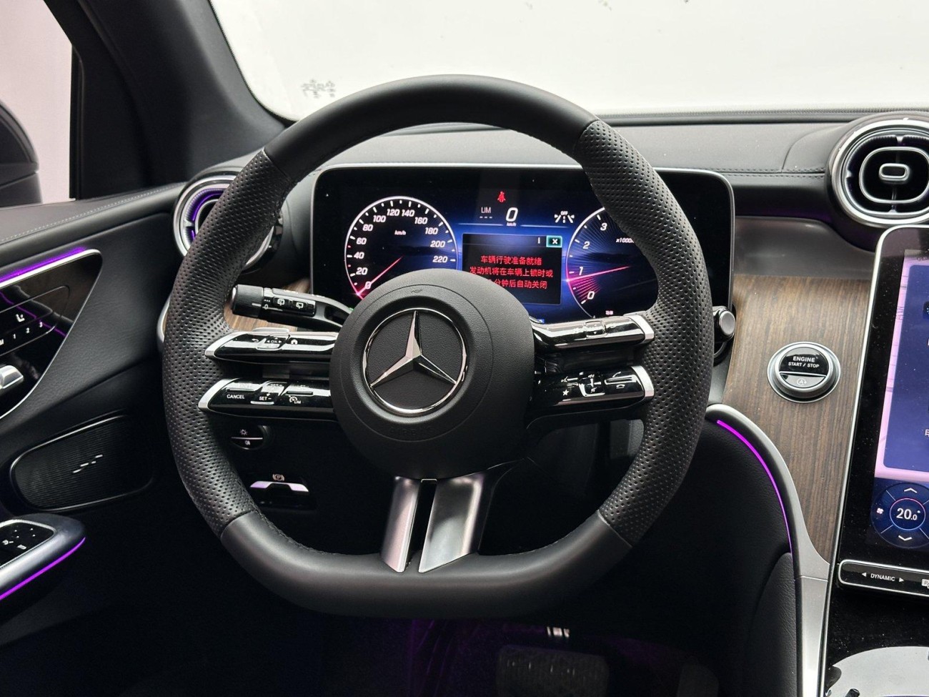 Mercedes-Benz GLC 300 L 2024