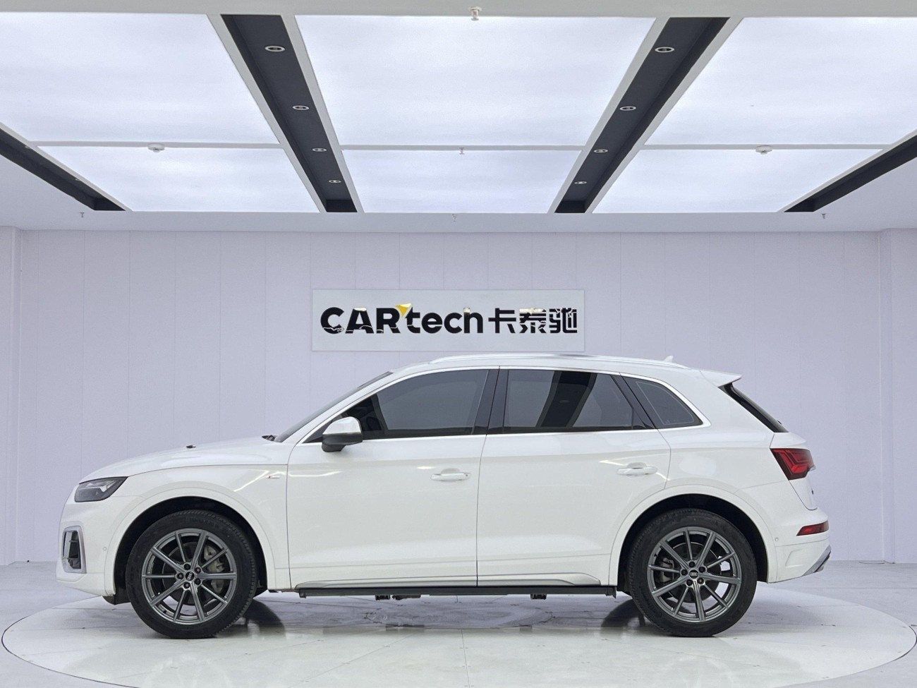 Audi Q5L 40 2022