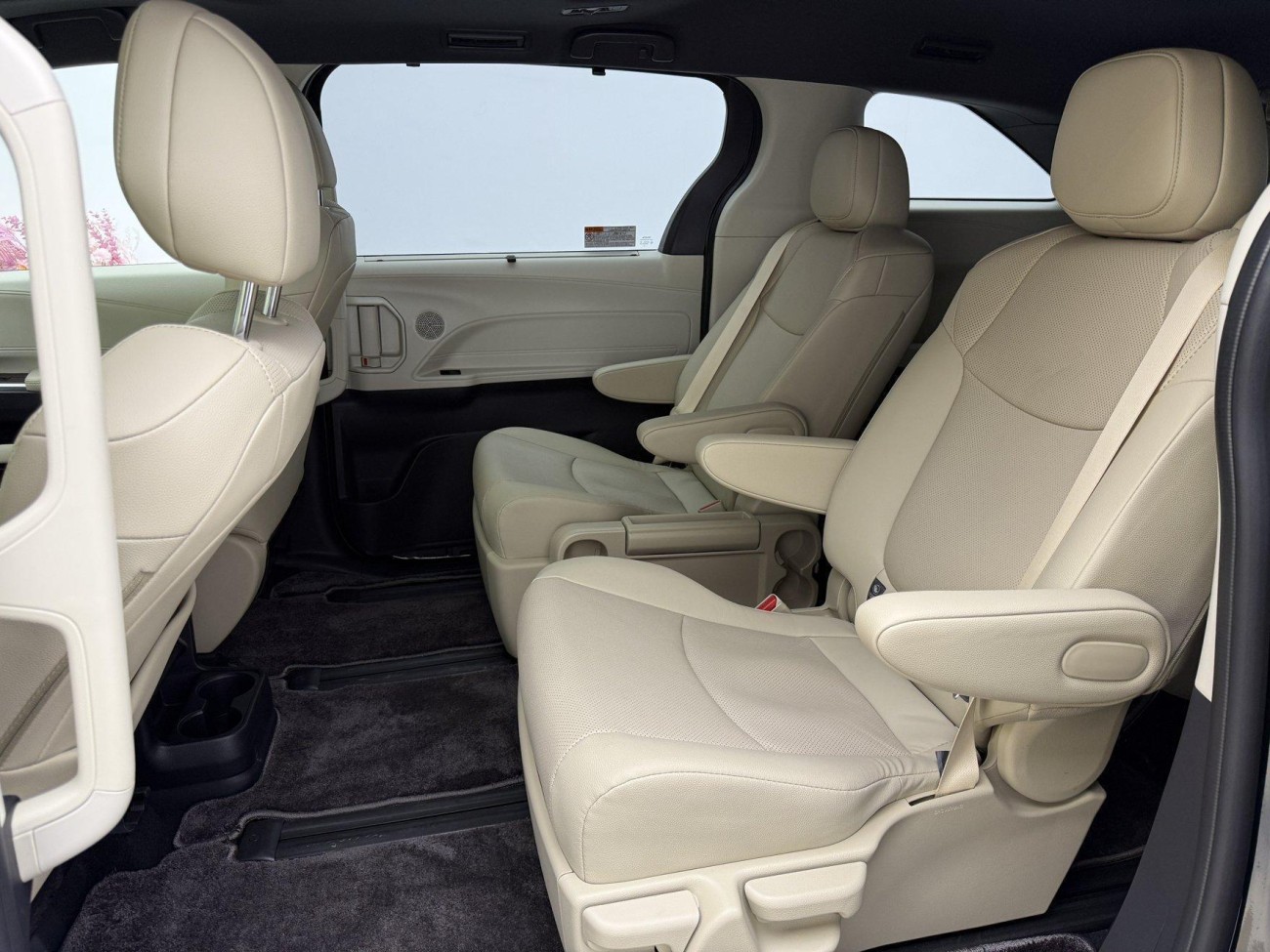 Toyota Sienna 2024