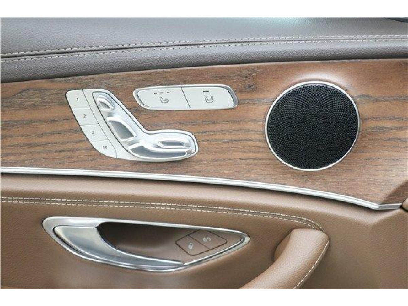 Mercedes-Benz E 300 L 2023