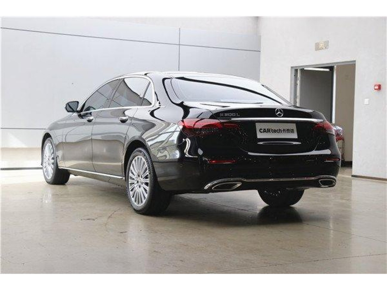 Mercedes-Benz E 300 L 2023