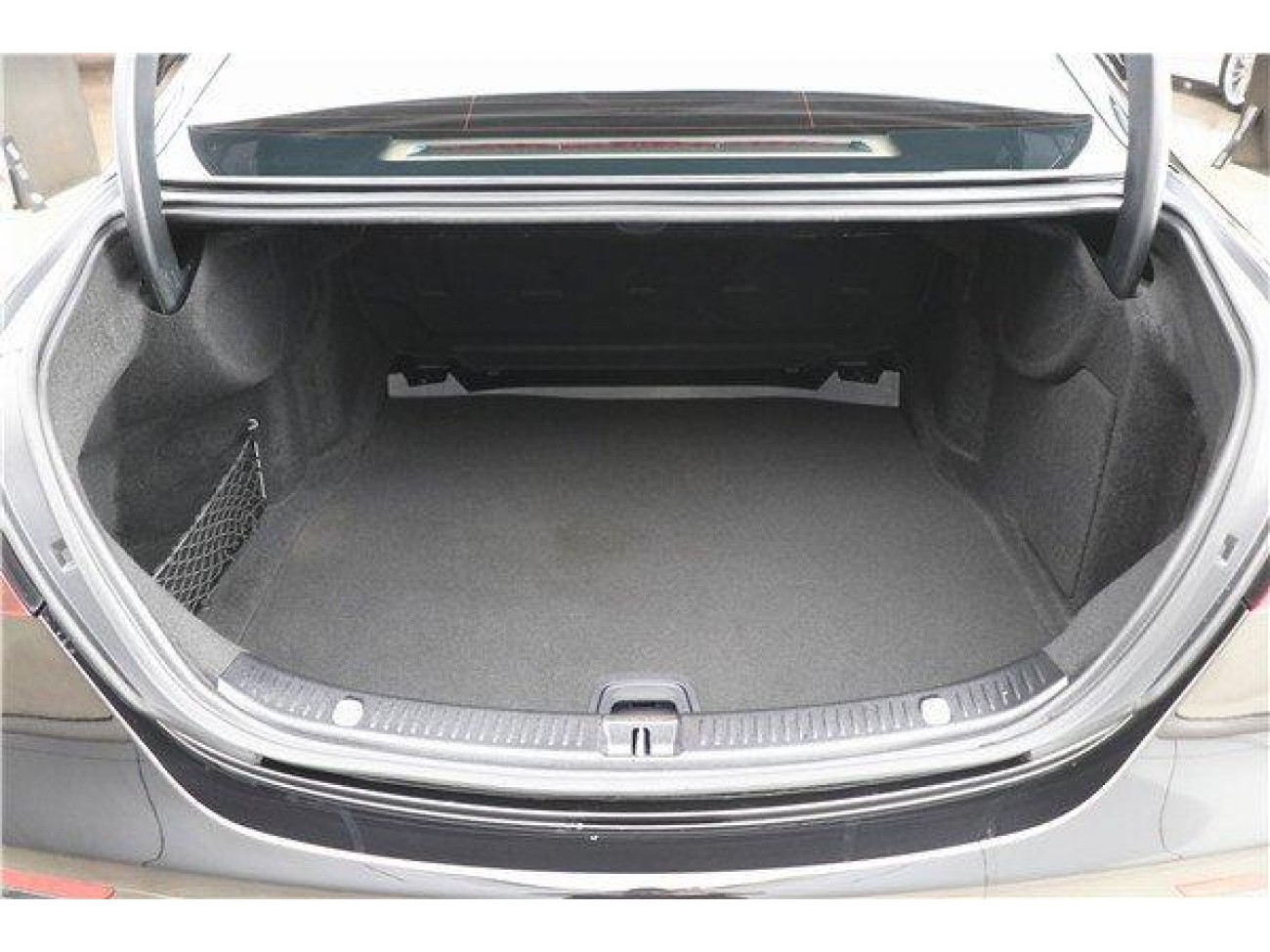 Mercedes-Benz E 300 L 2023