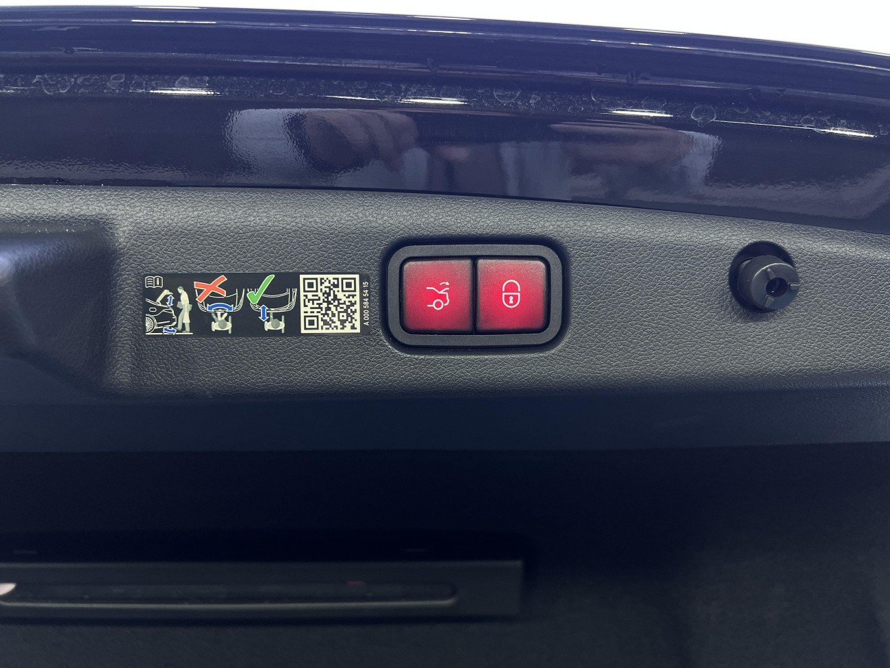 Mercedes-Benz E 350 e 2024
