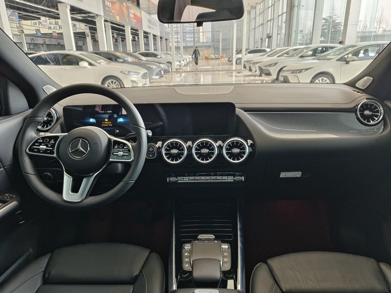 Mercedes-Benz GLA 200 2021