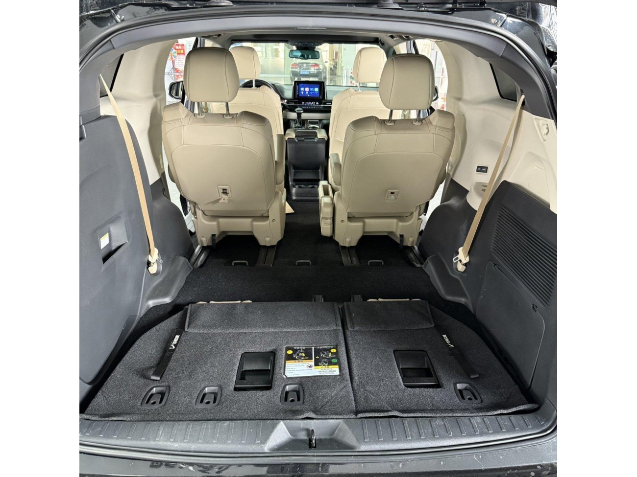 Toyota Sienna 2025