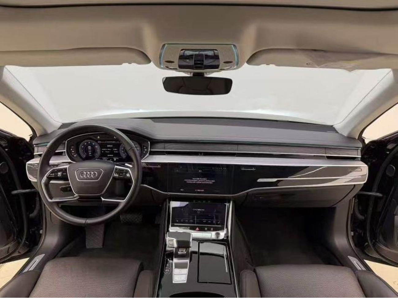 Audi A8L 50 TFSI 2021