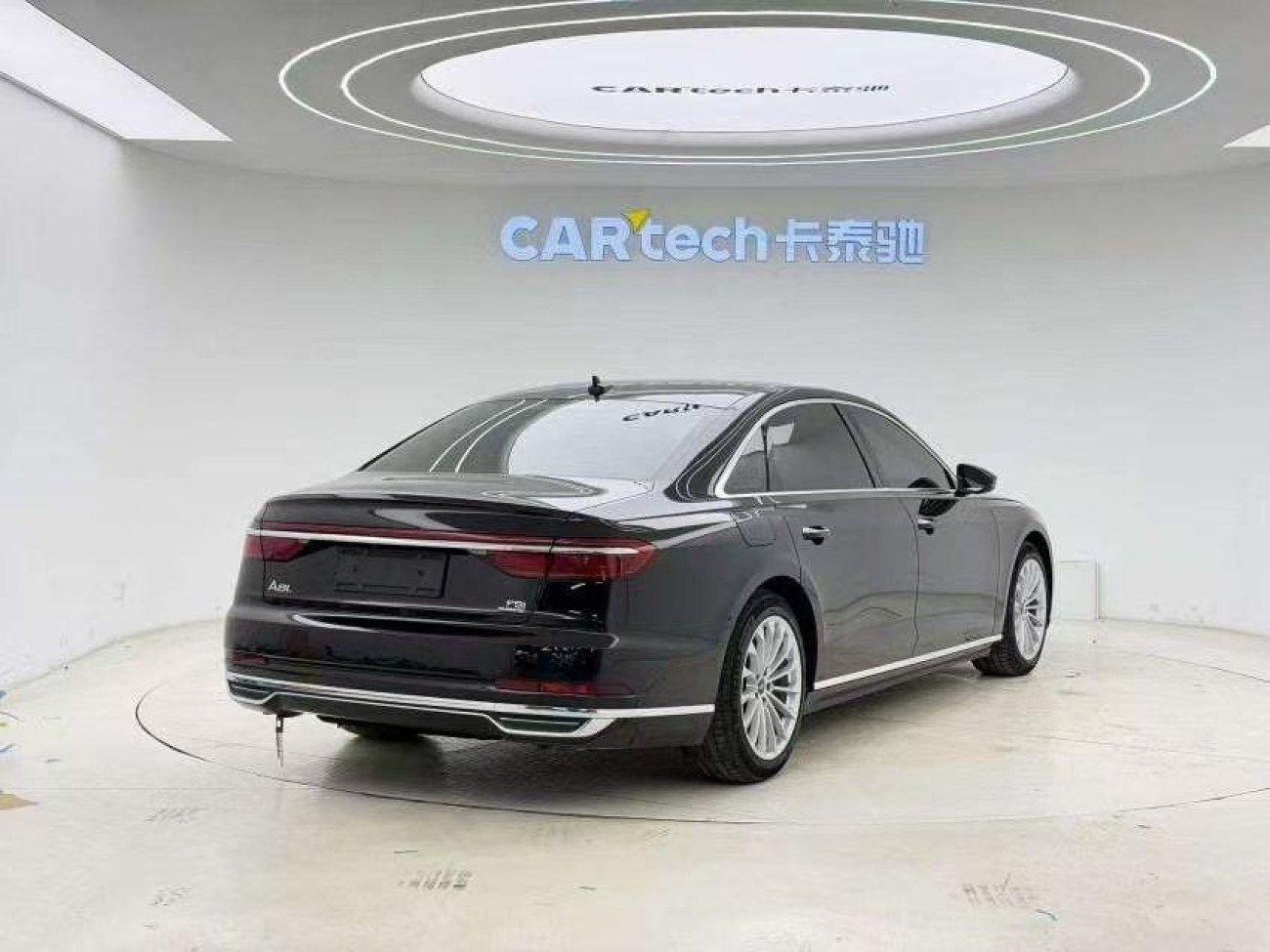 Audi A8L 50 TFSI 2021