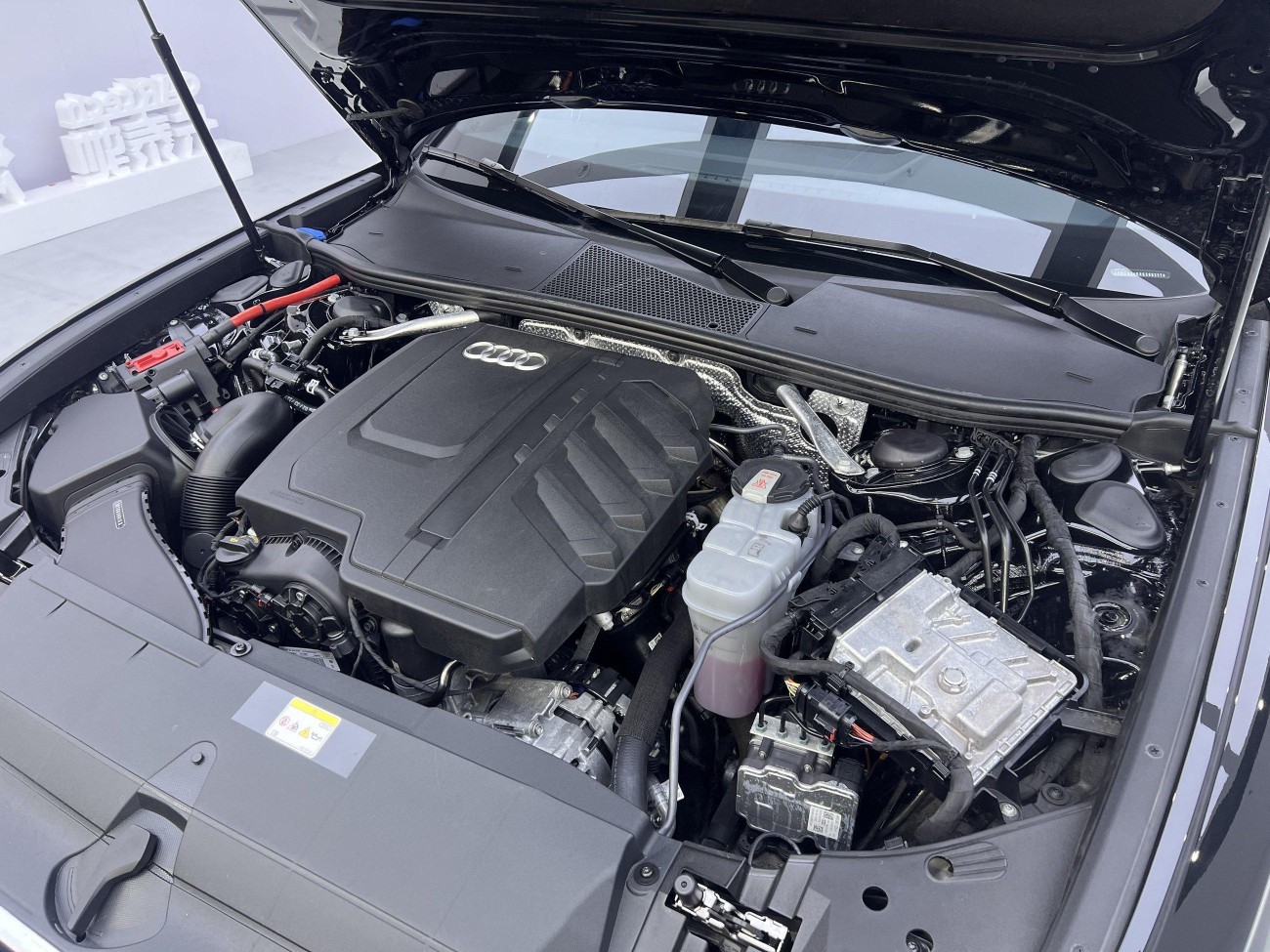 Audi A6L 45 TFSI 2025