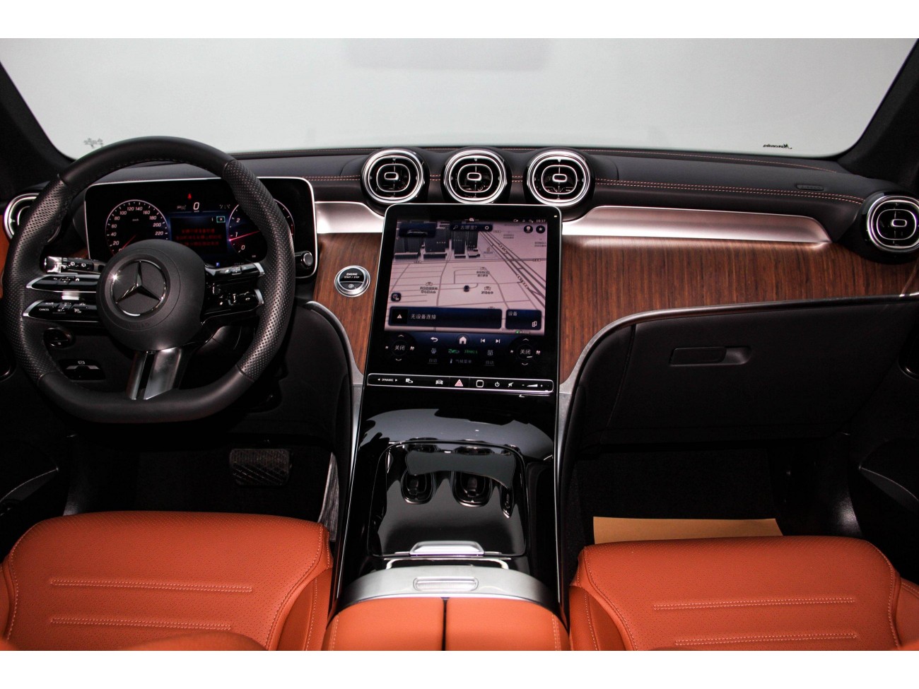 Mercedes-Benz GLC 300 L 2024