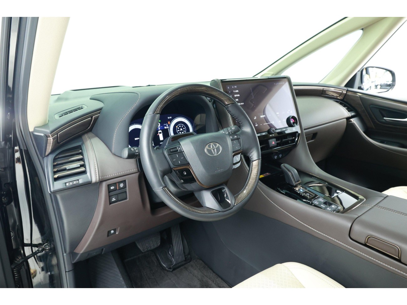 Toyota Alphard 2025