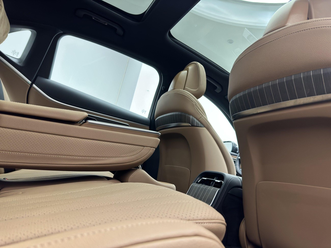 Mercedes-Benz E 300 L 2024