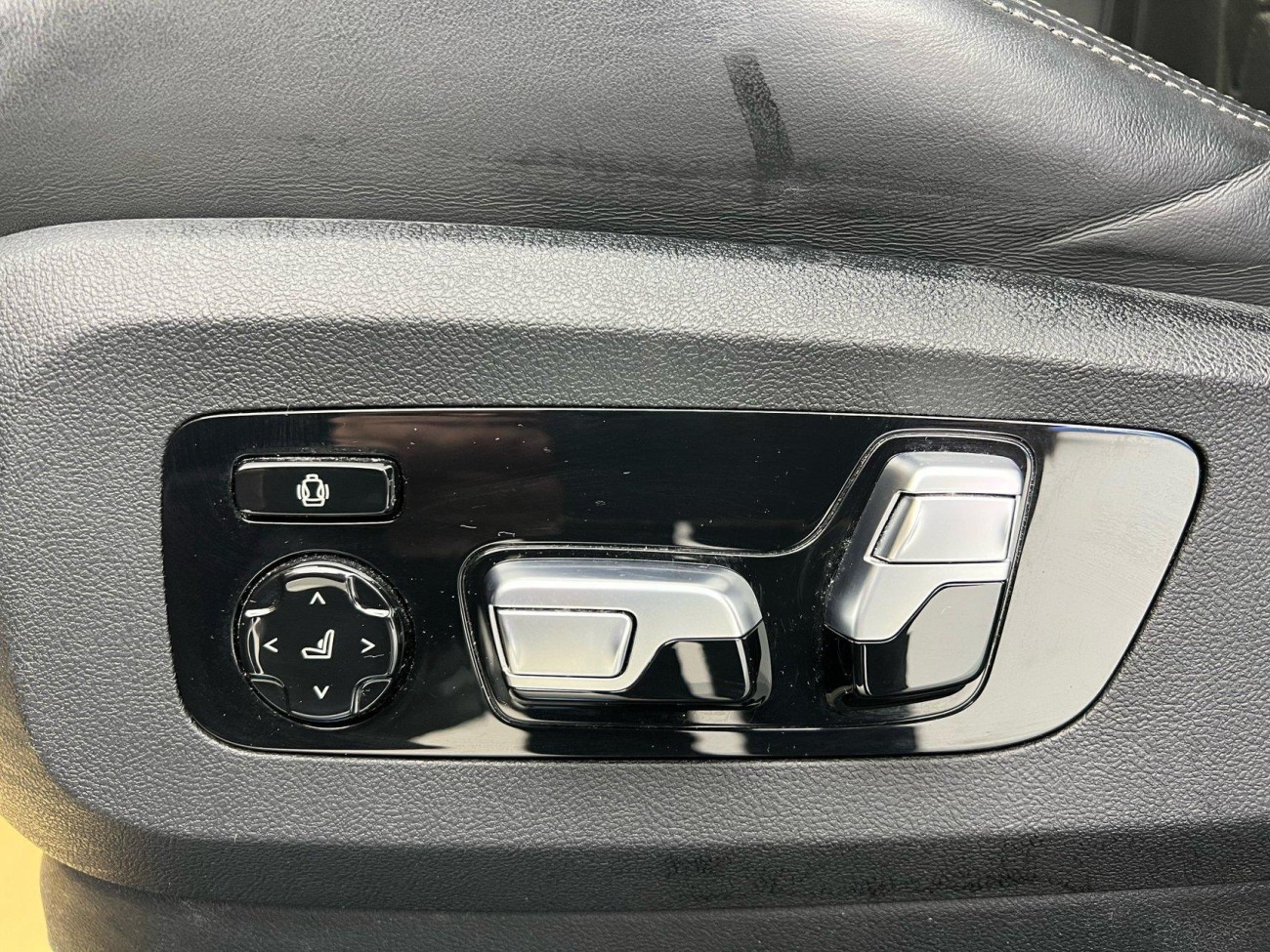 BMW X6 2021