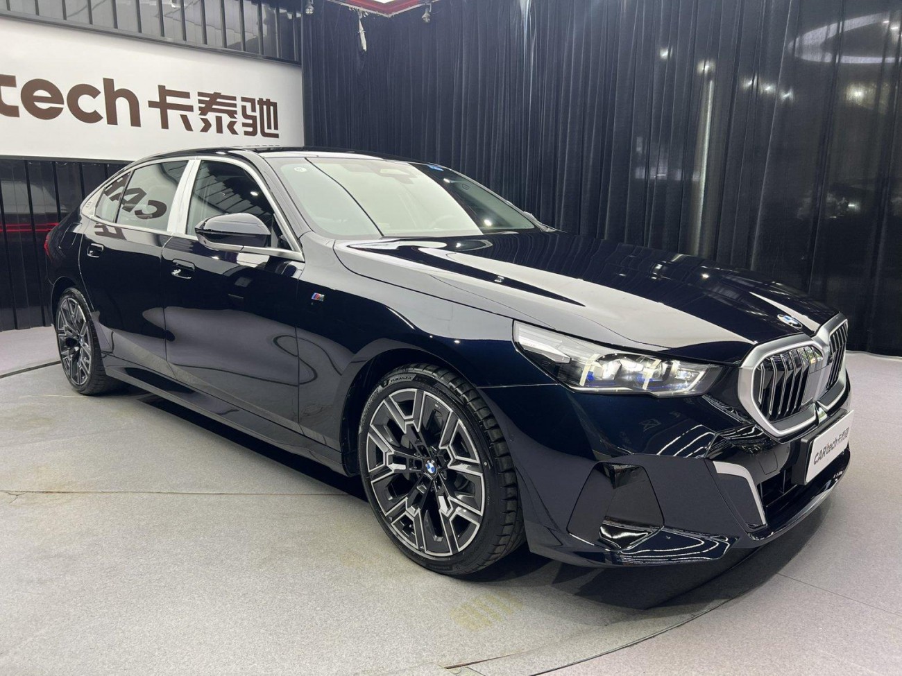 BMW 530Li 2025