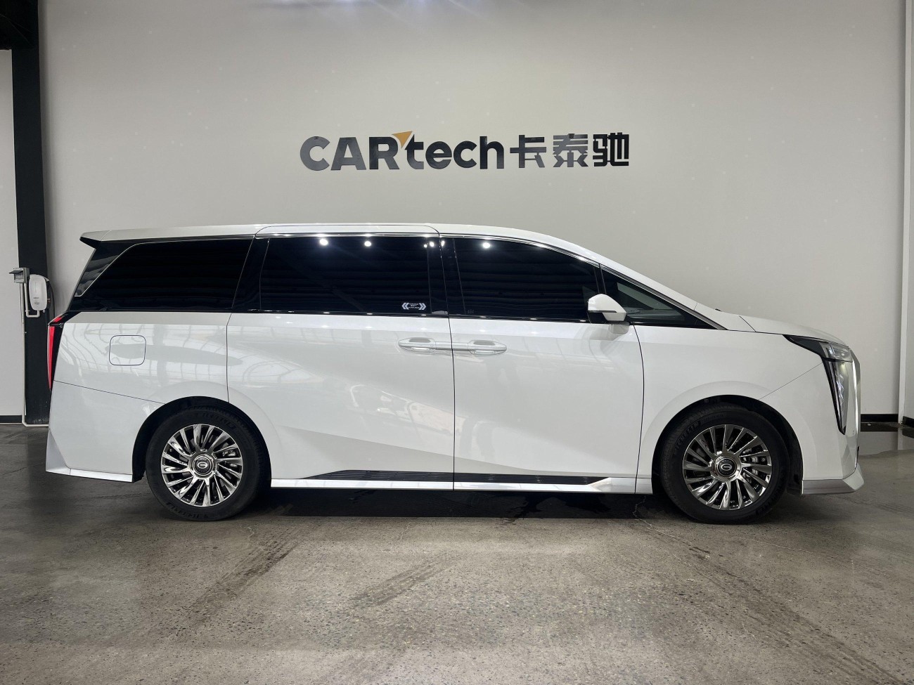 Trumpchi M8 2023