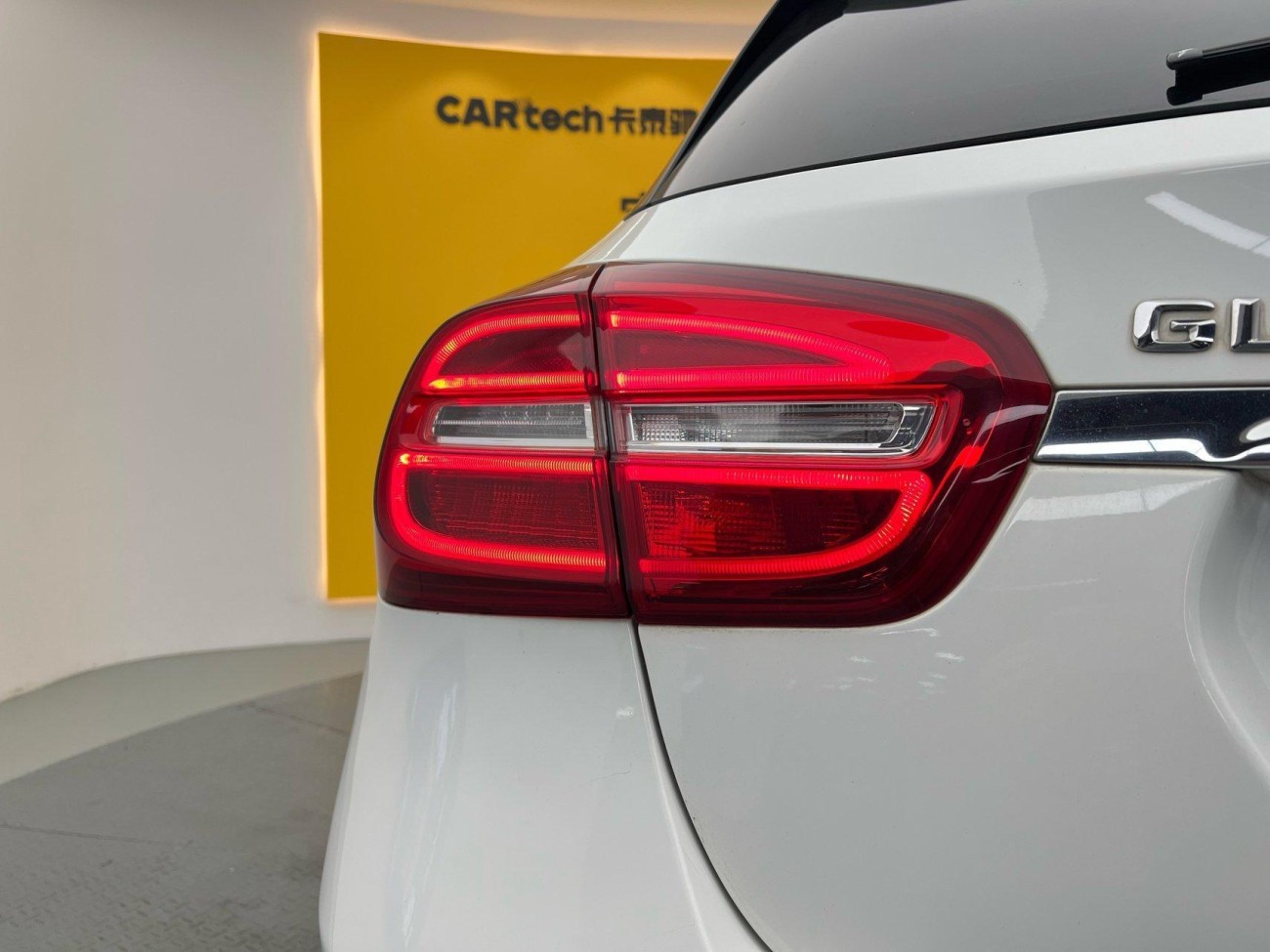 Mercedes-Benz GLA220 4MATIC 2016