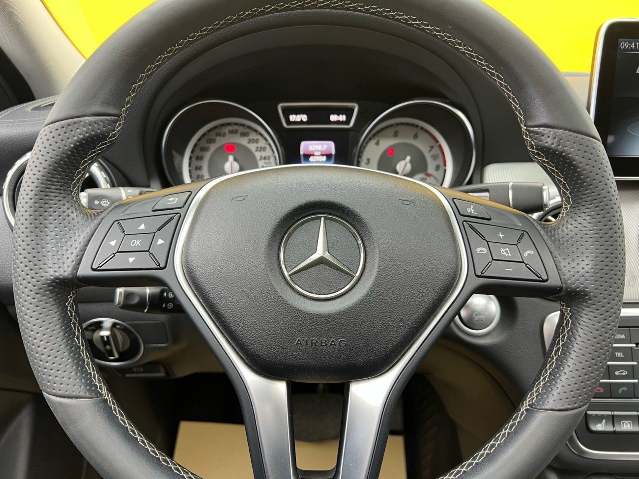 Mercedes-Benz GLA220 4MATIC 2016