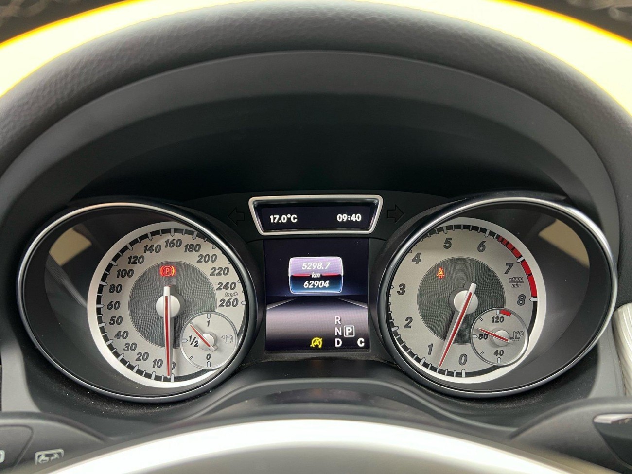 Mercedes-Benz GLA220 4MATIC 2016