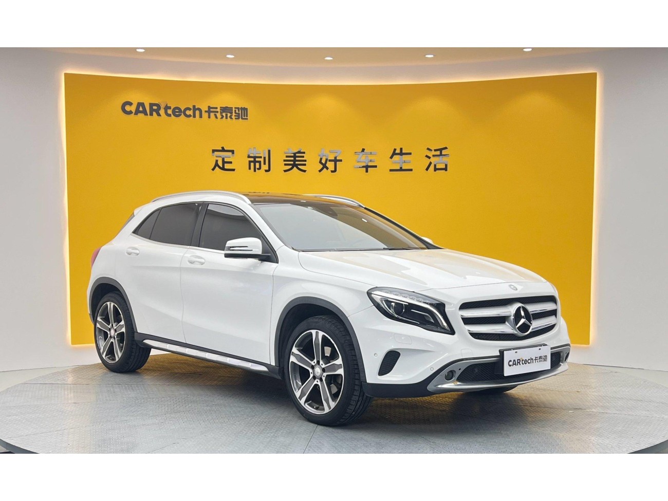 Mercedes-Benz GLA220 4MATIC 2016