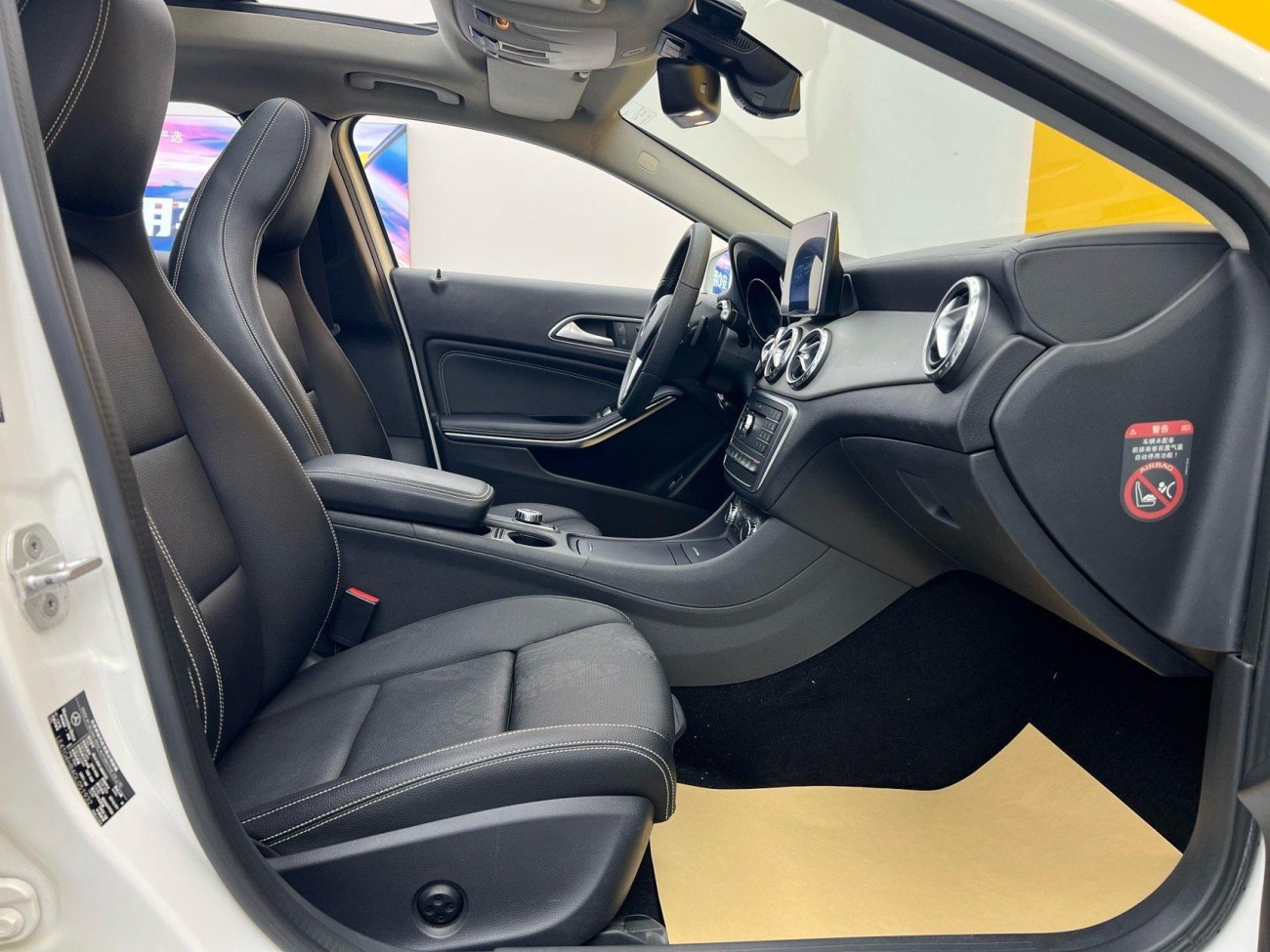 Mercedes-Benz GLA220 4MATIC 2016