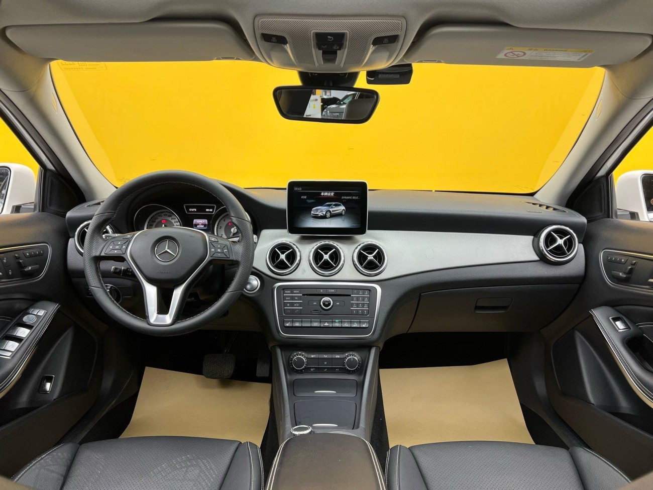 Mercedes-Benz GLA220 4MATIC 2016