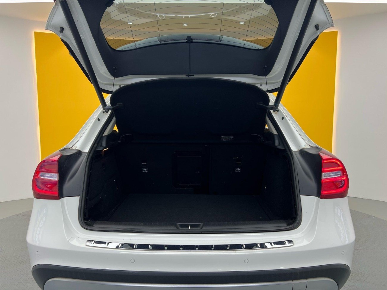 Mercedes-Benz GLA220 4MATIC 2016