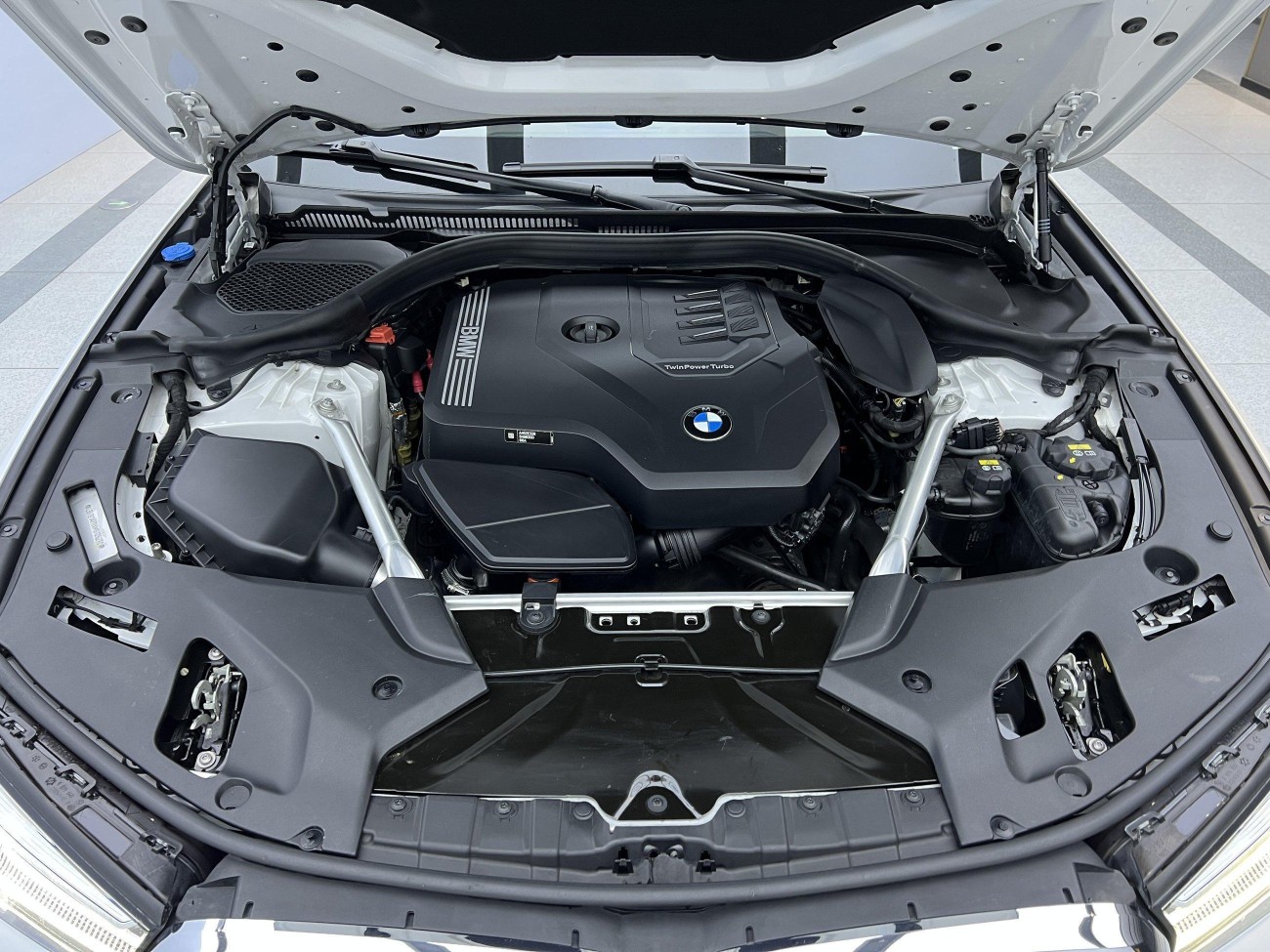 BMW 530Li 2021