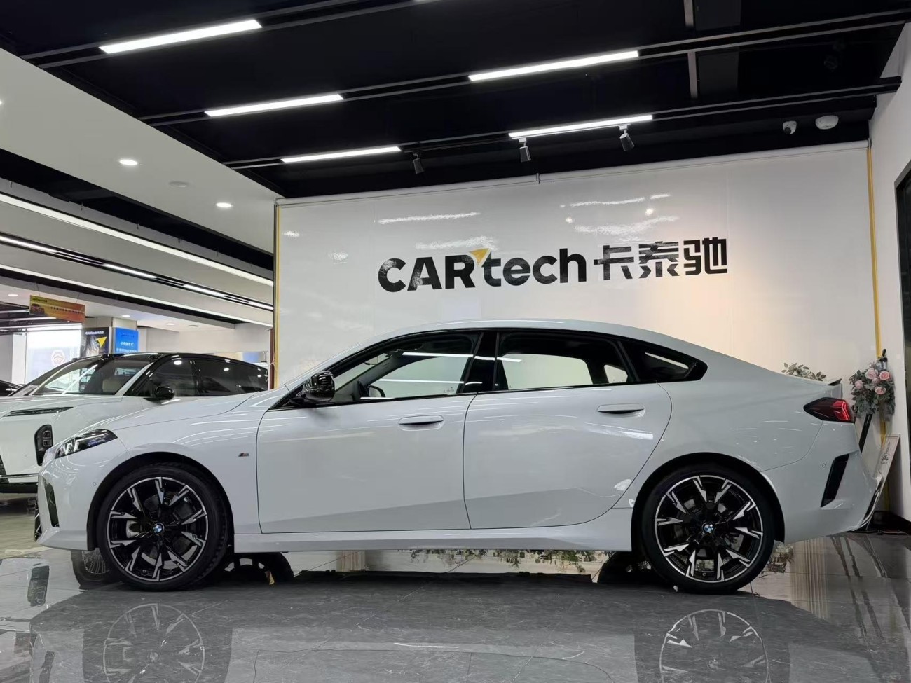 BMW 225L 2025