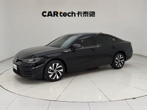 Volkswagen Passat 2025