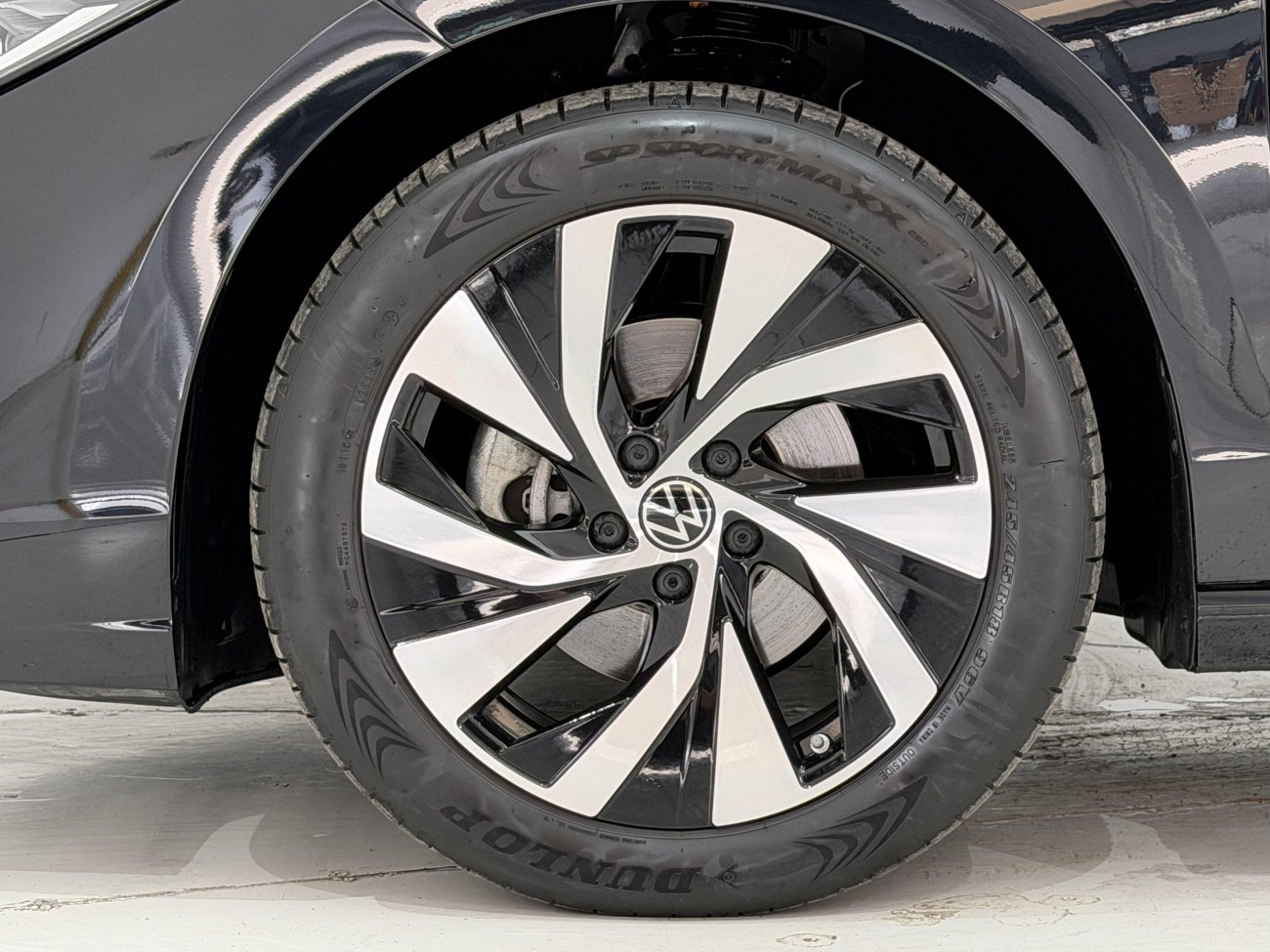 Volkswagen Passat 2025