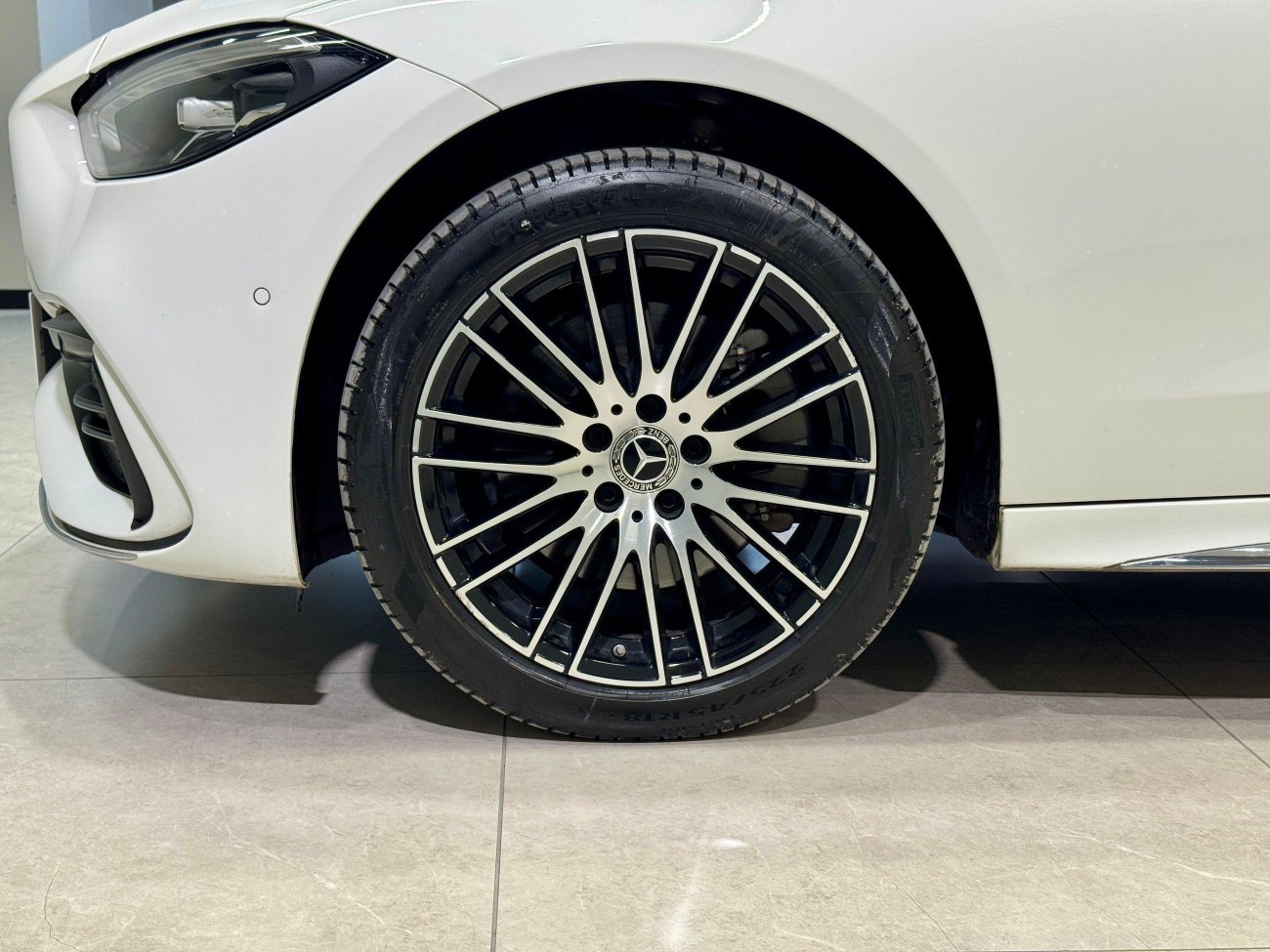 Mercedes-Benz C 260 L 2023