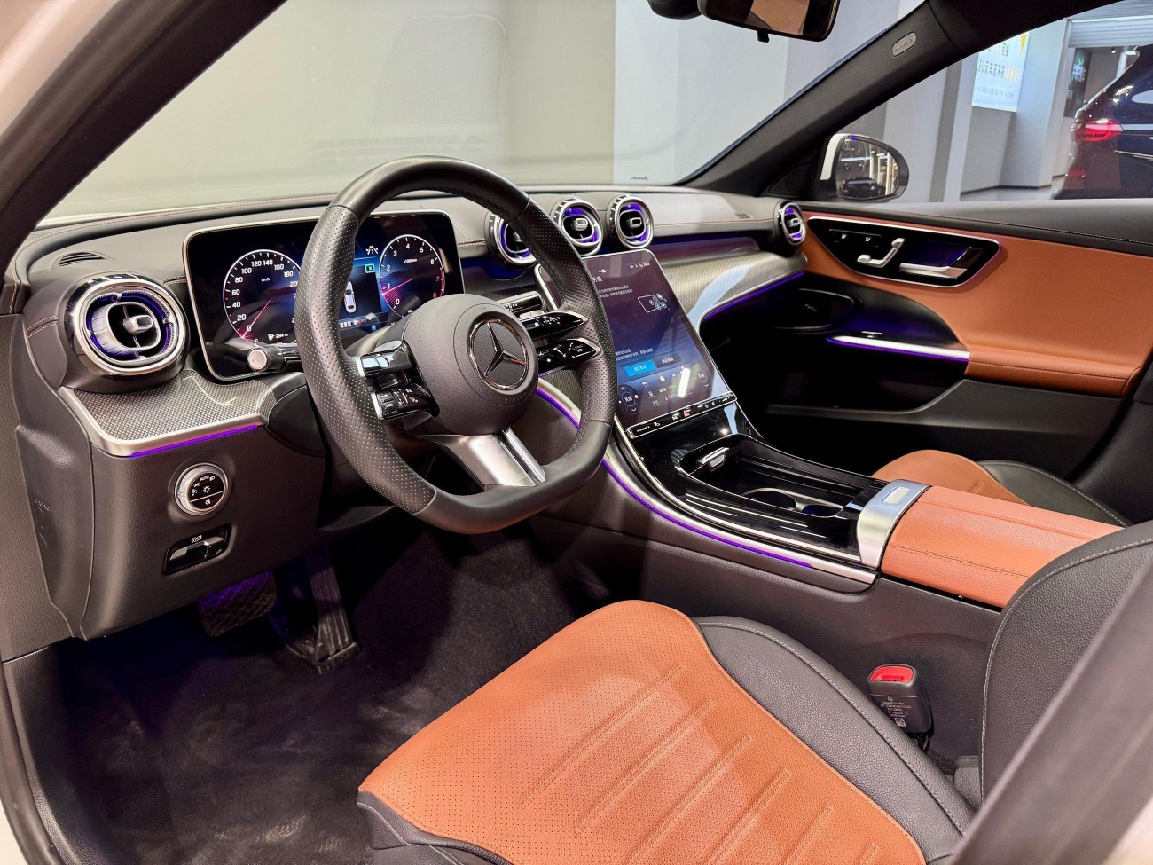 Mercedes-Benz C 260 L 2023