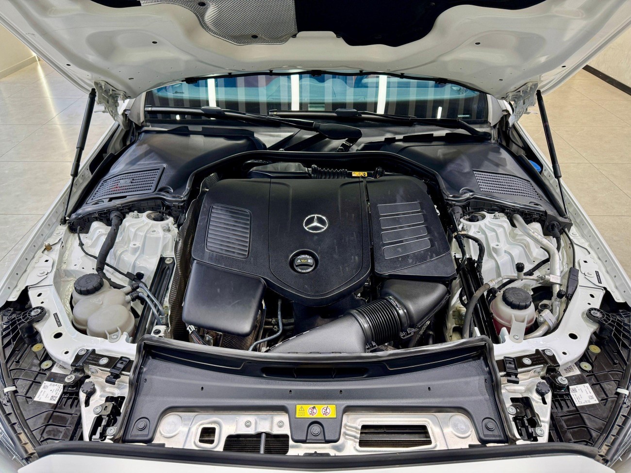 Mercedes-Benz C 260 L 2023