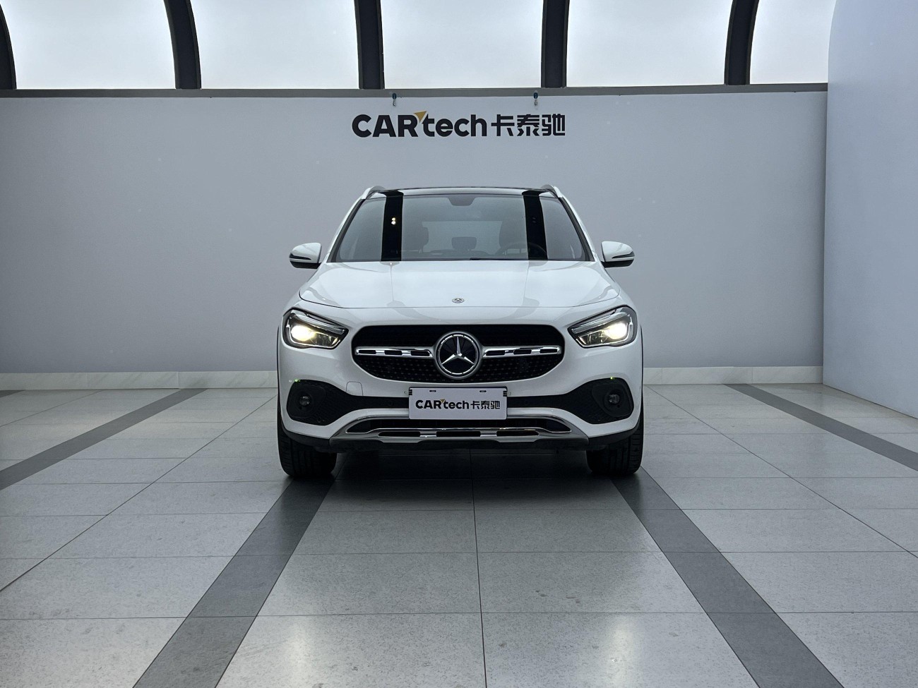 Mercedes-Benz GLA 200 2020