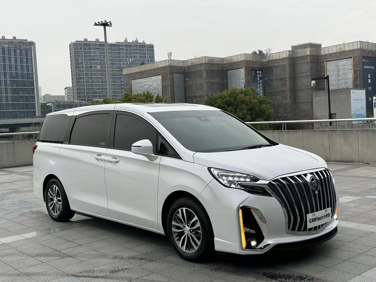 Buick GL8 2021
