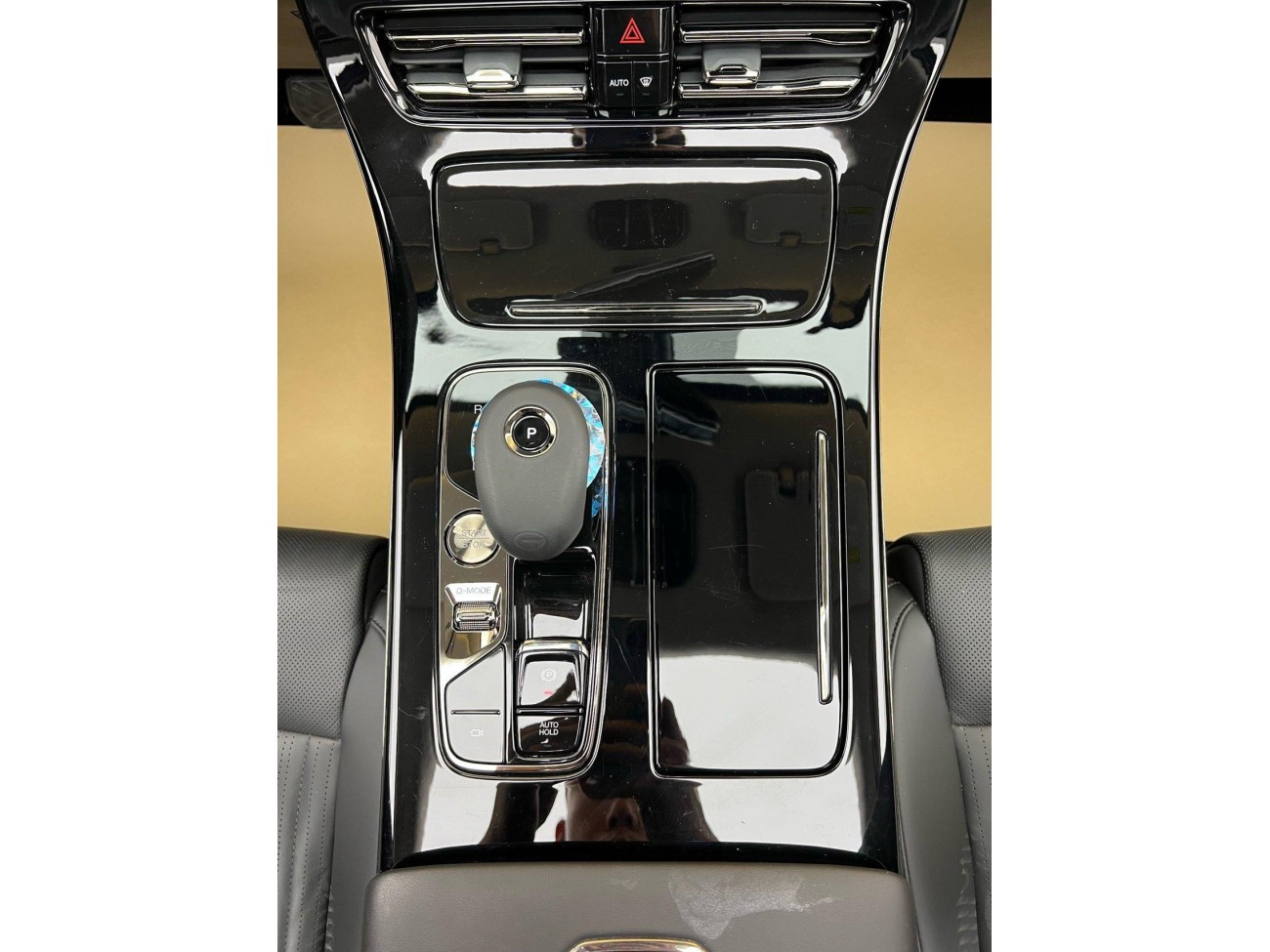 Trumpchi E9 2025