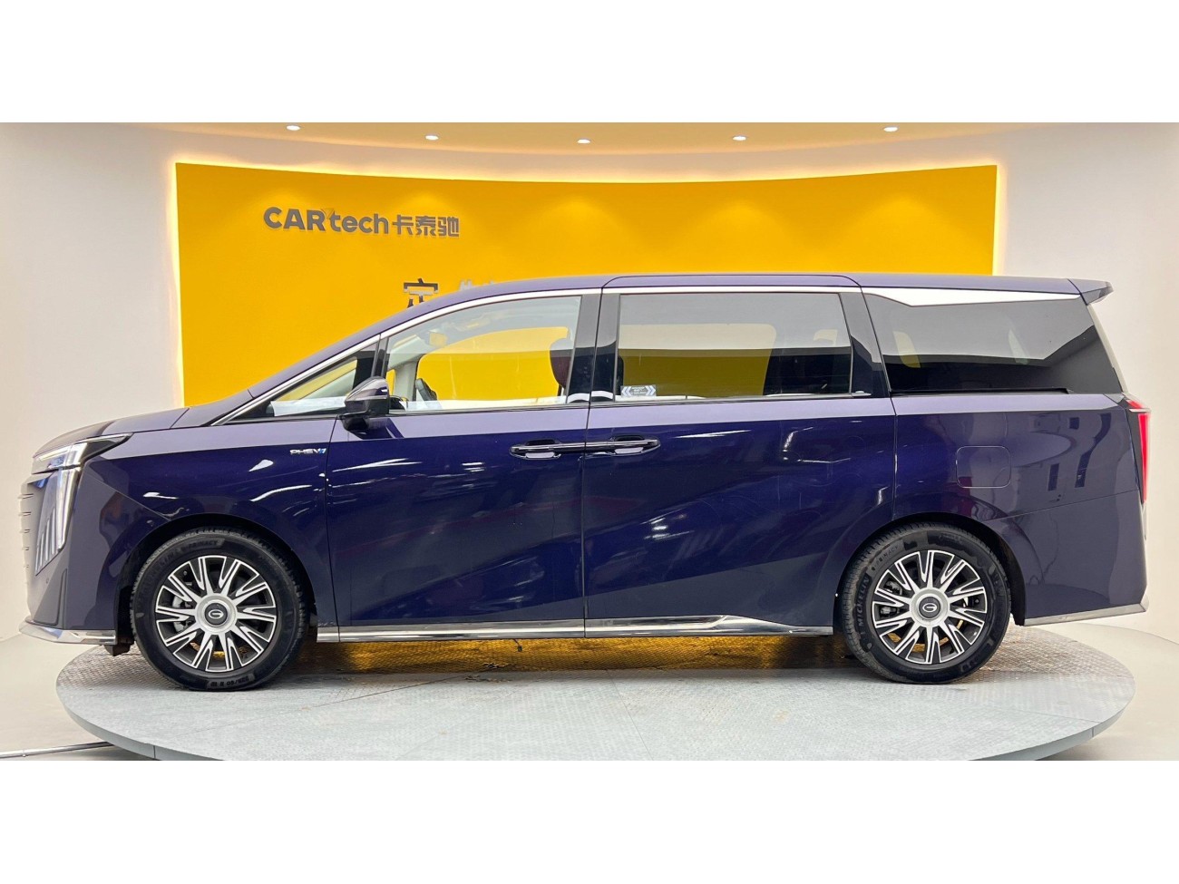 Trumpchi E9 2025