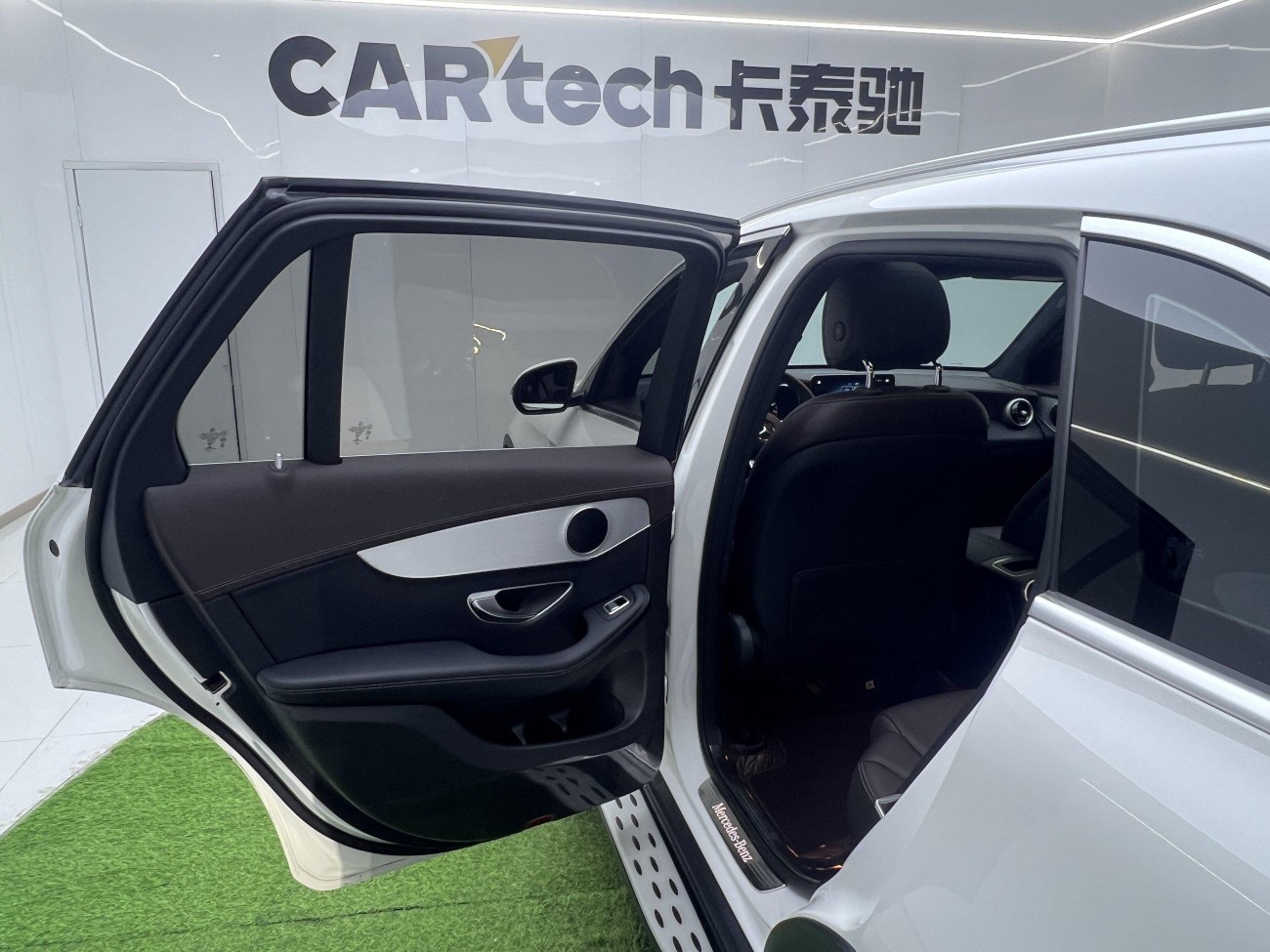 Mercedes-Benz GLC 260 L 2022