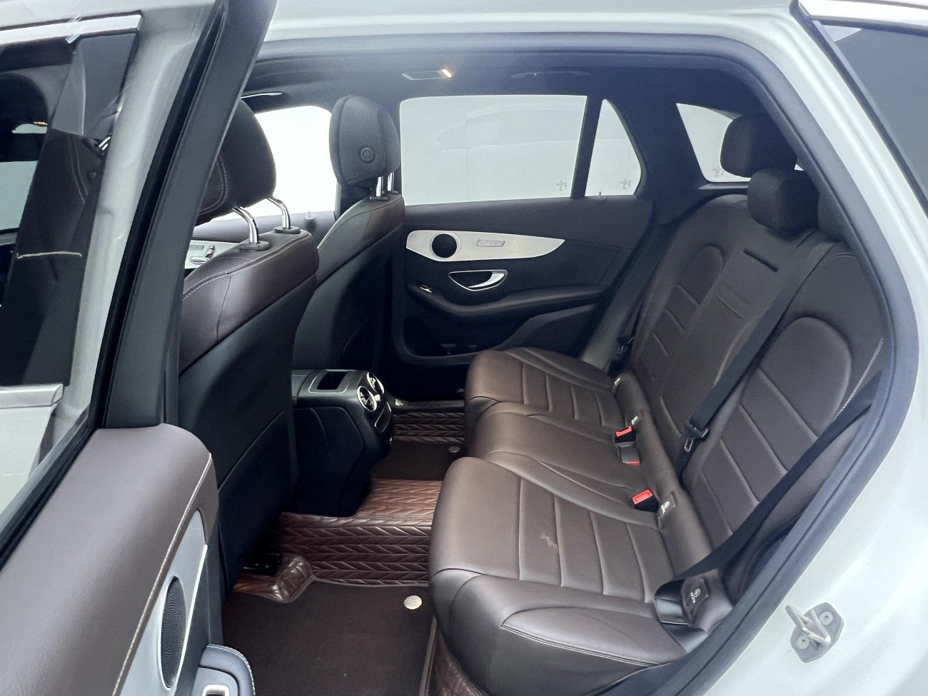 Mercedes-Benz GLC 260 L 2022