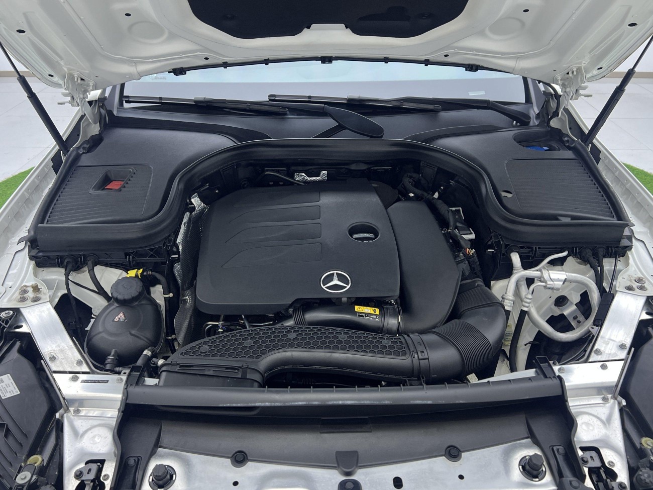 Mercedes-Benz GLC 260 L 2022