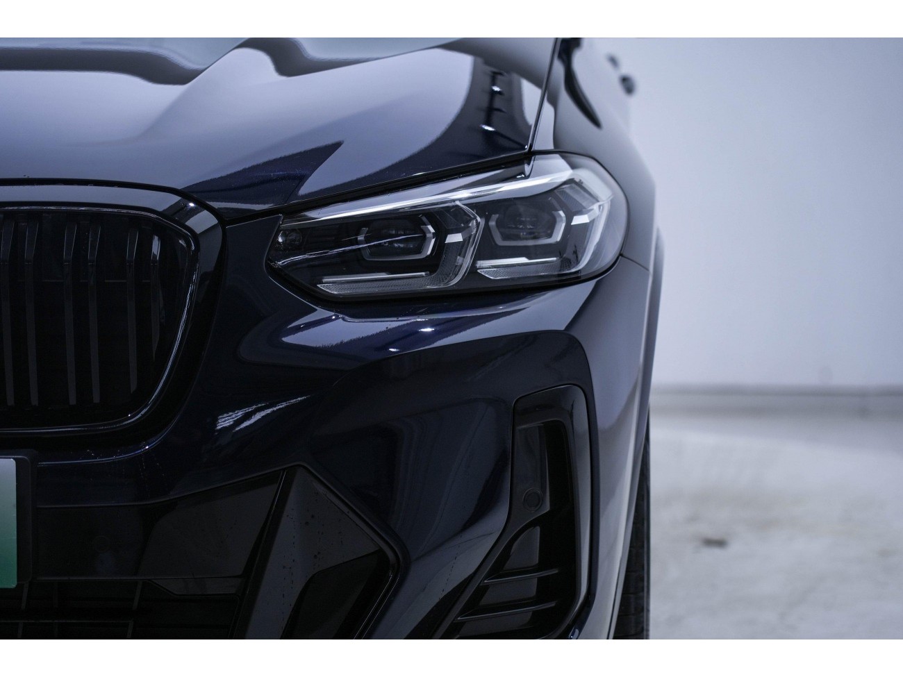 BMW iX3 2023