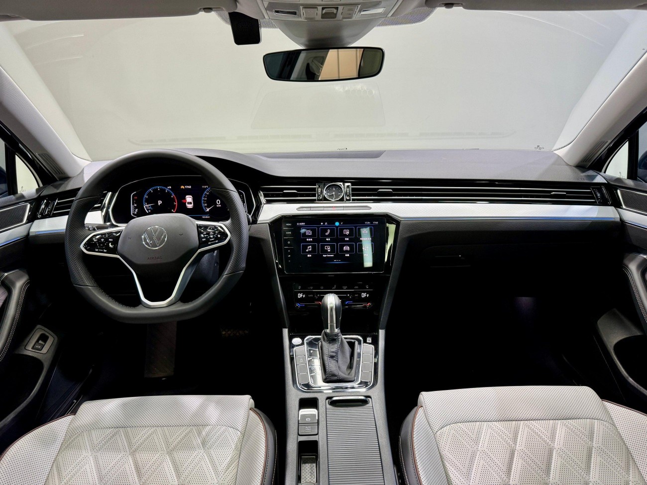 Volkswagen Magotan 2025