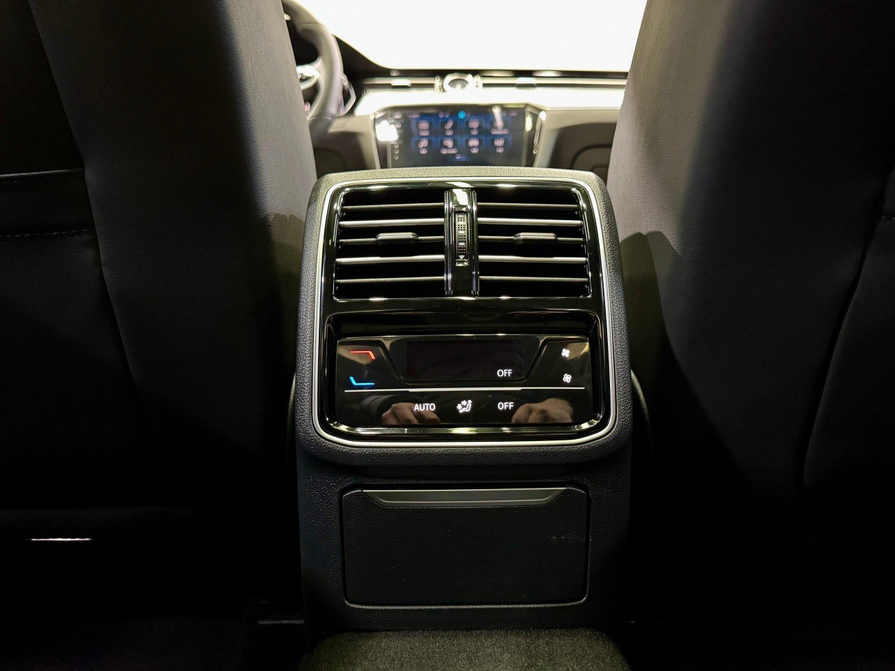 Volkswagen Magotan 2025