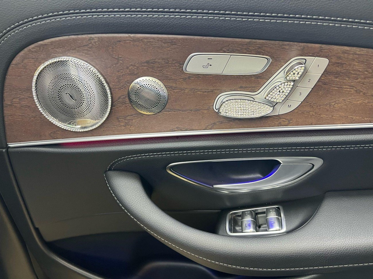 Mercedes-Benz E 300 L 2023