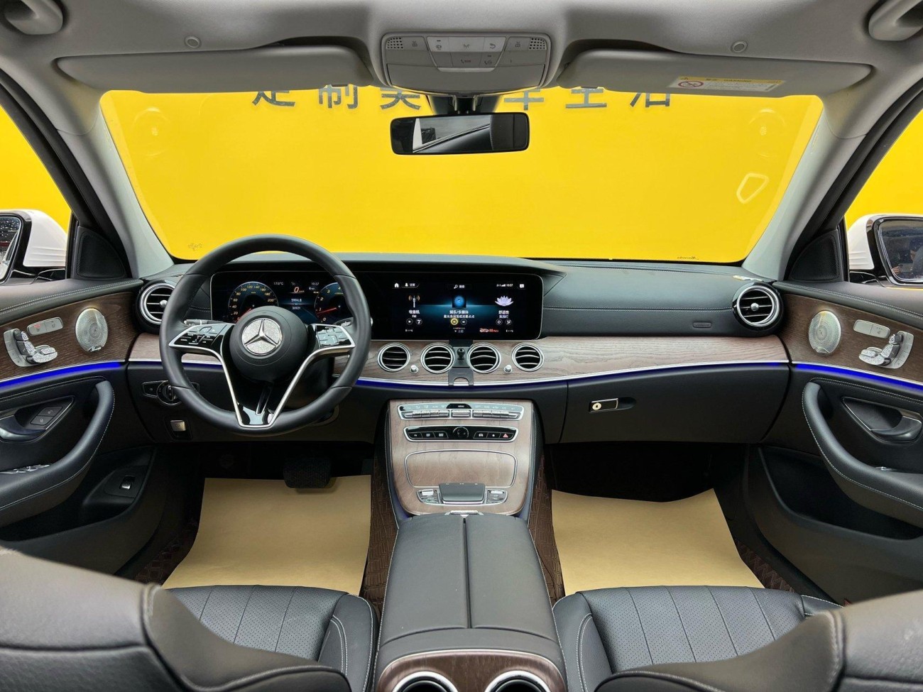 Mercedes-Benz E 300 L 2023