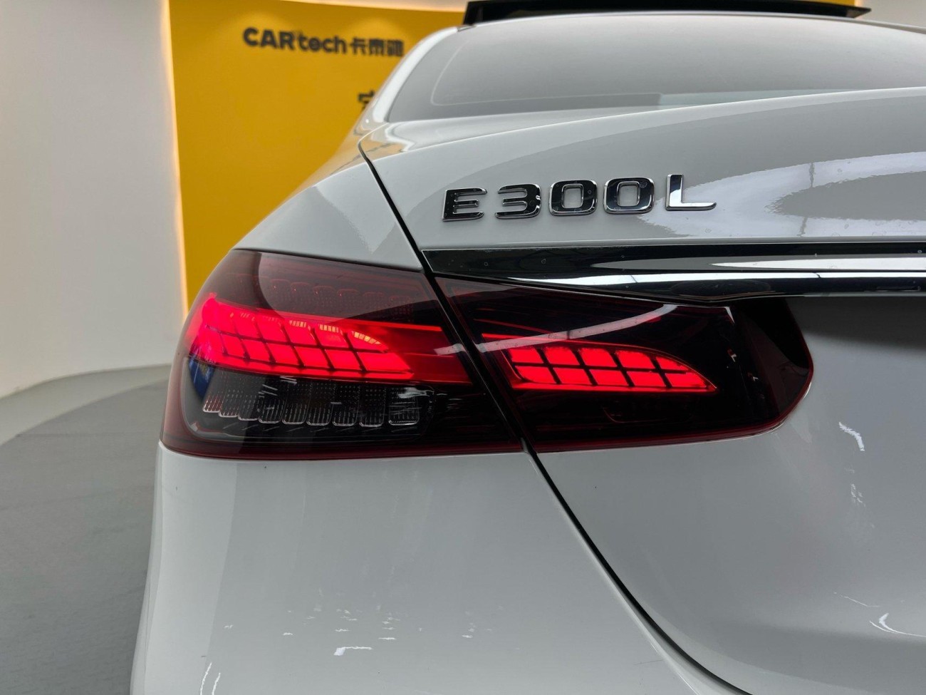 Mercedes-Benz E 300 L 2023